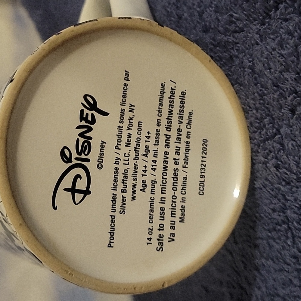 Disney Mickey Mouse 14 oz ceramic mug perfect condition - Picture 4 of 5